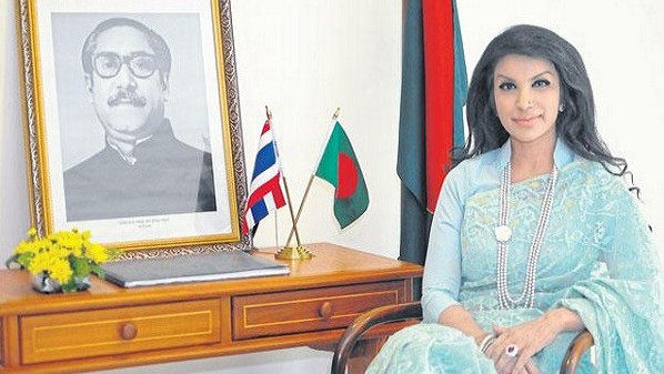 Saida Muna Tasneem.j
